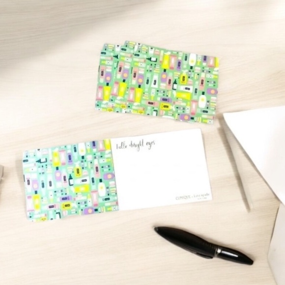 Clinique x Kate Spade Tote & Cosmetic Pouch Set with Stationery - Picture 6 of 8